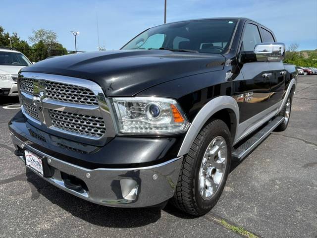 2017 Ram 1500 Laramie 4WD photo