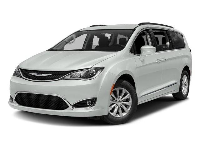 2017 Chrysler Pacifica Minivan Limited FWD photo