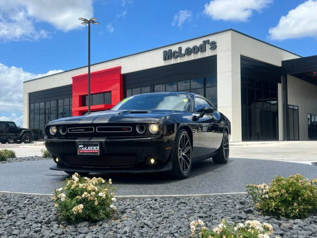 2016 Dodge Challenger R/T Scat Pack RWD photo