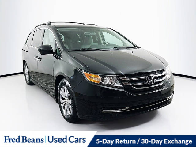 2016 Honda Odyssey SE FWD photo