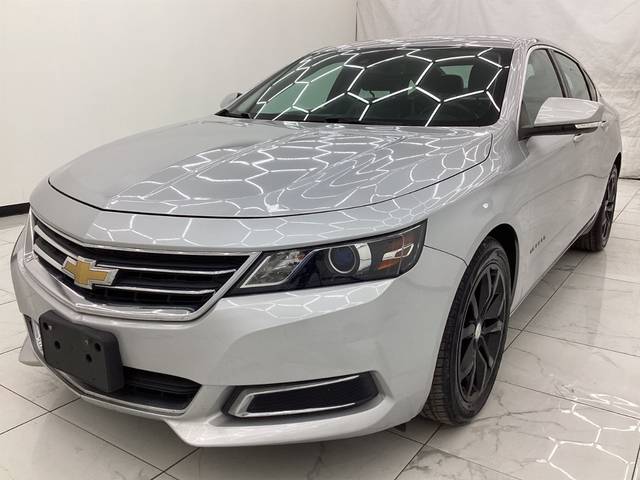 2017 Chevrolet Impala LT FWD photo