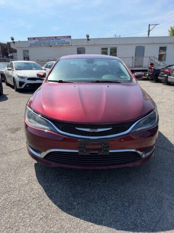 2015 Chrysler 200 Limited FWD photo
