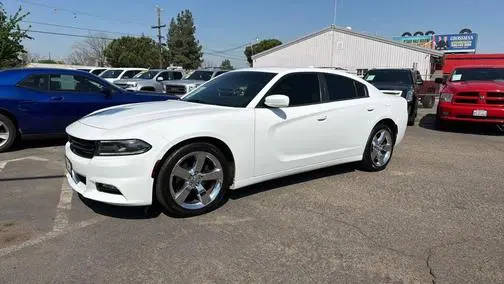 2016 Dodge Charger SXT RWD photo