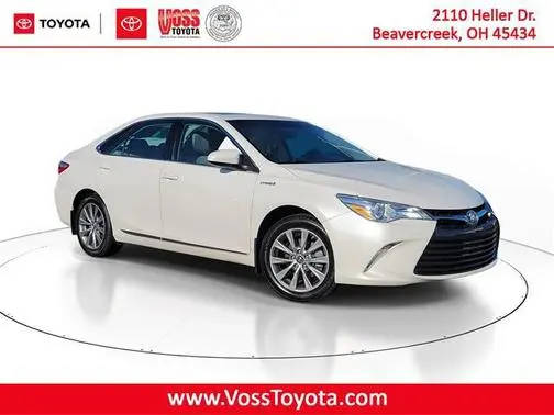 2017 Toyota Camry Hybrid XLE FWD photo