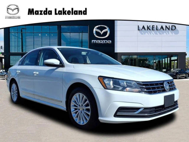 2017 Volkswagen Passat 1.8T SE FWD photo