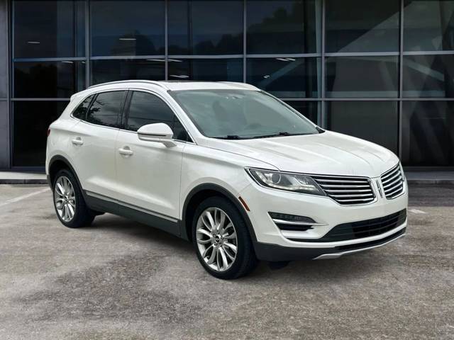 2017 Lincoln MKC Reserve FWD photo