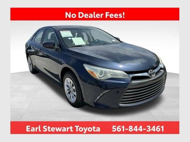 2017 Toyota Camry LE FWD photo
