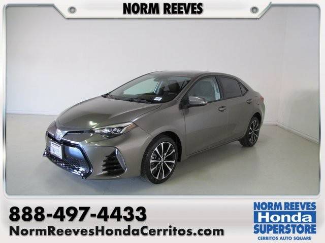 2017 Toyota Corolla XSE FWD photo