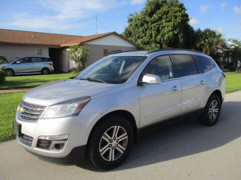 2017 Chevrolet Traverse LT FWD photo