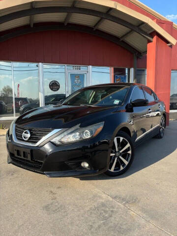 2016 Nissan Altima 3.5 SR FWD photo