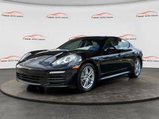 2016 Porsche Panamera 4 Edition AWD photo