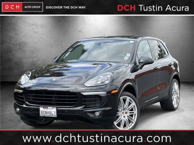 2017 Porsche Cayenne Platinum Edition AWD photo