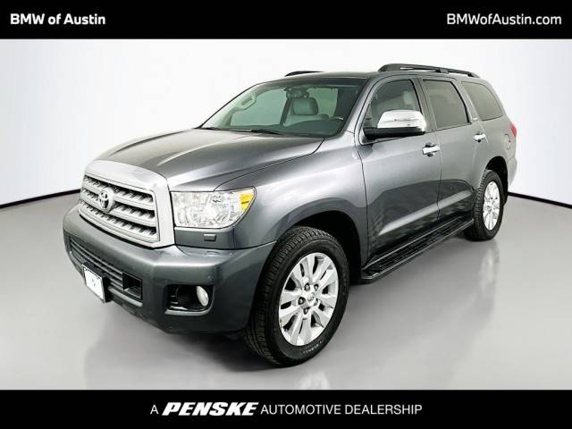 2016 Toyota Sequoia Platinum RWD photo