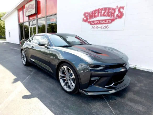 2017 Chevrolet Camaro 2SS RWD photo