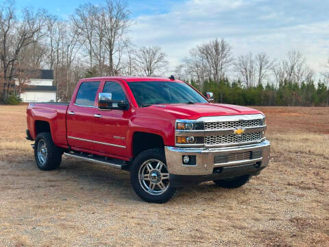 2016 Chevrolet Silverado 2500HD LTZ 4WD photo