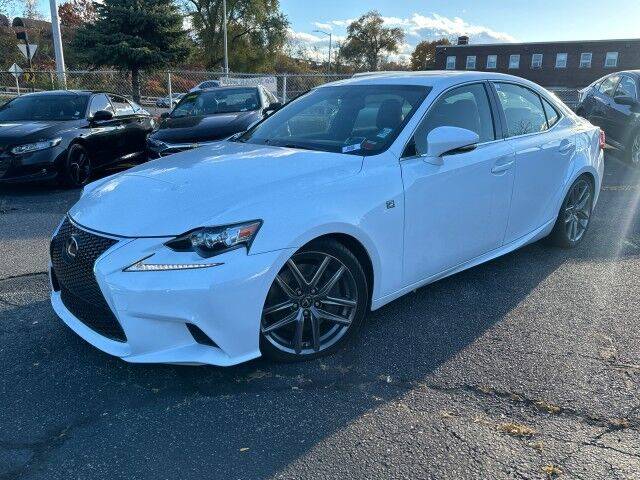 2016 Lexus IS  AWD photo