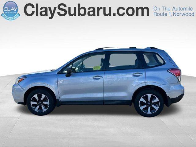 2017 Subaru Forester AWD photo