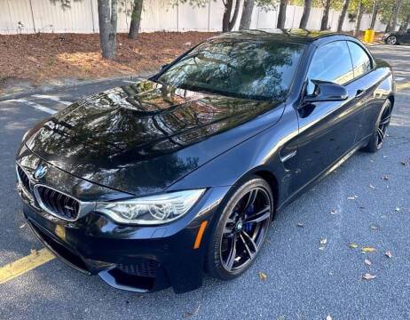 2017 BMW M4  RWD photo