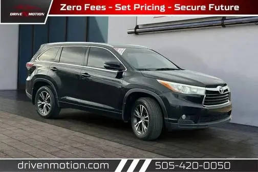 2016 Toyota Highlander XLE AWD photo