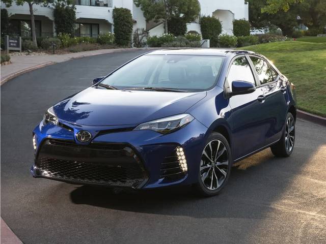2017 Toyota Corolla XSE FWD photo