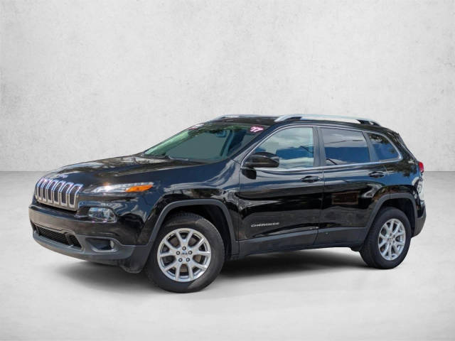 2017 Jeep Cherokee Latitude 4WD photo