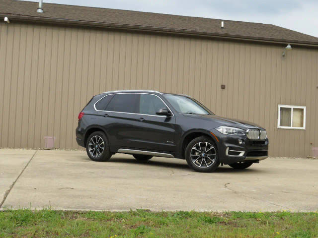 2017 BMW X5 xDrive35i AWD photo