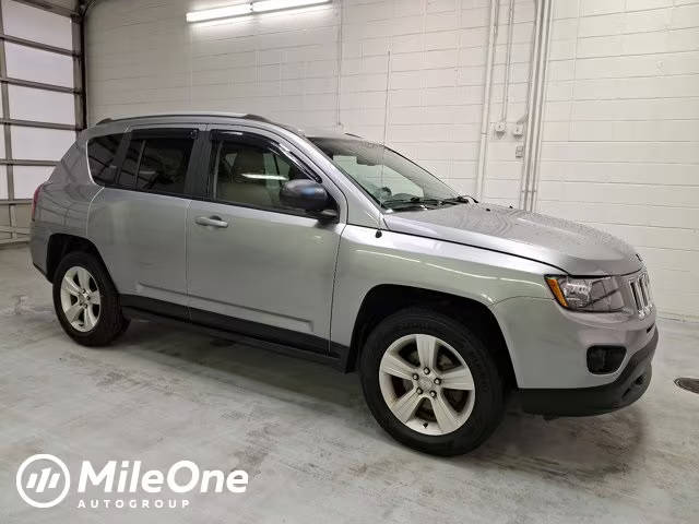 2017 Jeep Compass Sport 4WD photo