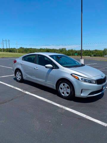 2017 Kia Forte LX FWD photo