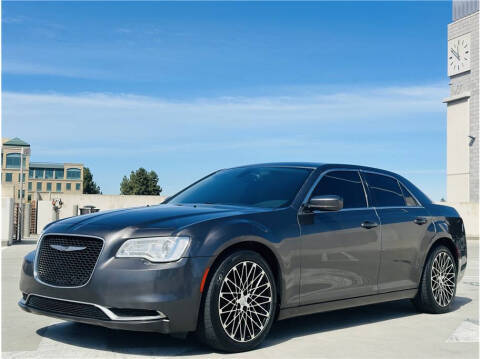 2016 Chrysler 300 Limited RWD photo