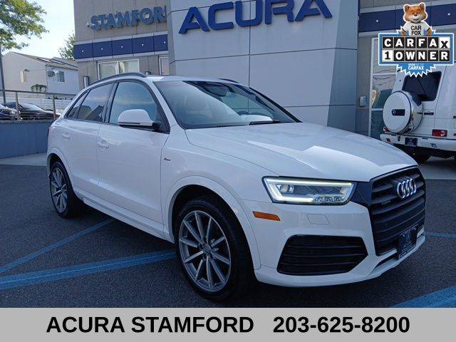 2017 Audi Q3 Prestige AWD photo