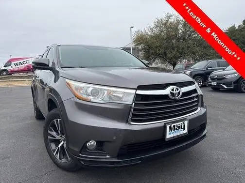 2016 Toyota Highlander XLE FWD photo