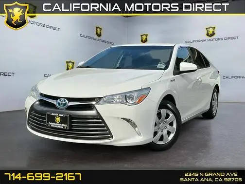 2017 Toyota Camry Hybrid LE FWD photo