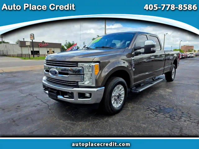 2017 Ford F-250 Super Duty Lariat RWD photo