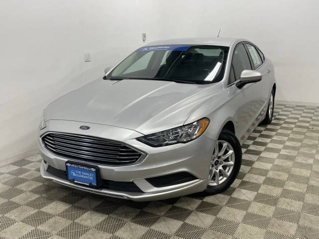 2017 Ford Fusion S FWD photo