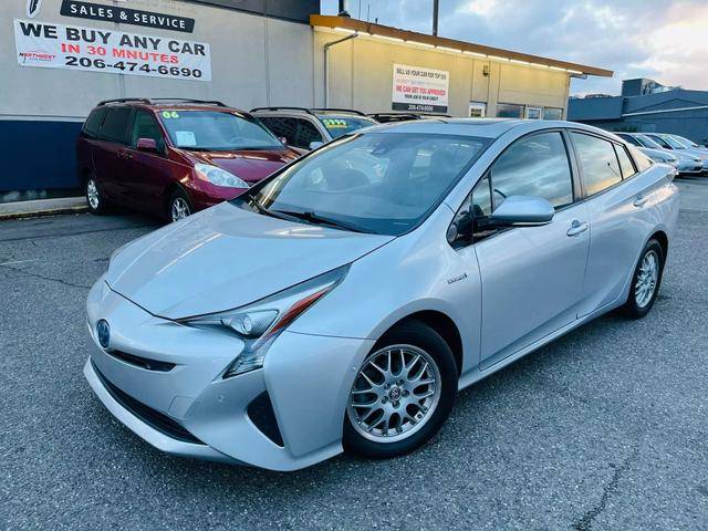 2017 Toyota Prius Four FWD photo