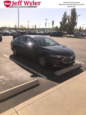 2017 Chevrolet Malibu LT FWD photo