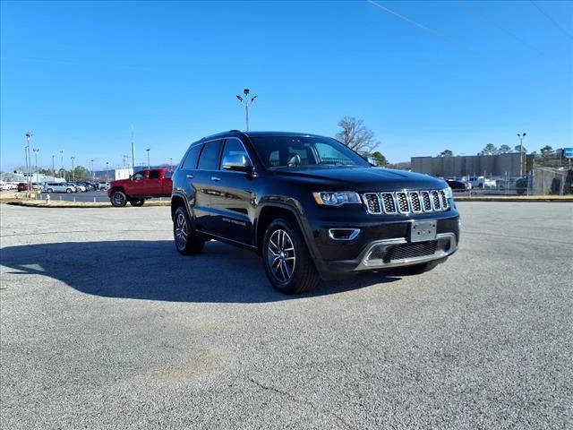 2017 Jeep Grand Cherokee Limited 4WD photo