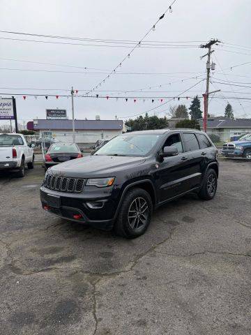2017 Jeep Grand Cherokee Trailhawk 4WD photo