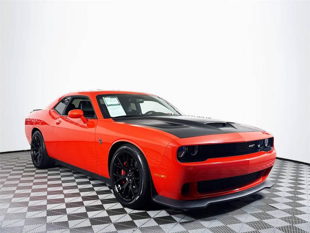 2016 Dodge Challenger SRT Hellcat RWD photo