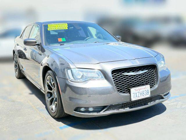 2016 Chrysler 300 300S RWD photo