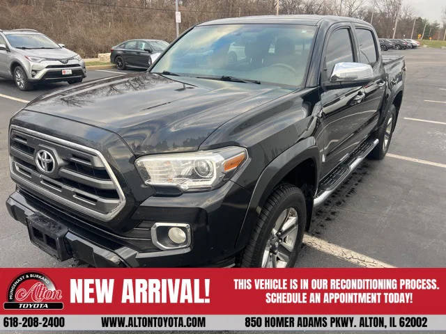 2017 Toyota Tacoma Limited 4WD photo