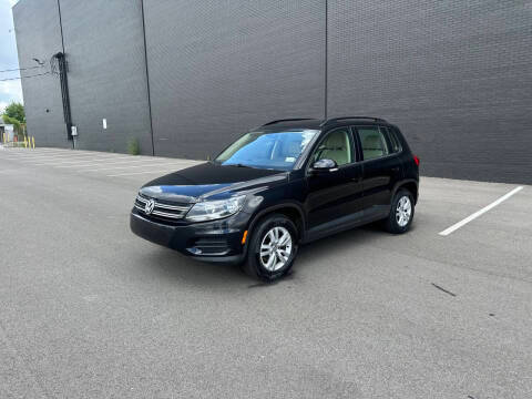 2016 Volkswagen Tiguan S AWD photo
