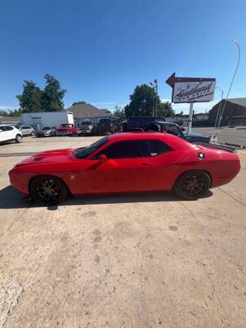2016 Dodge Challenger R/T Scat Pack RWD photo
