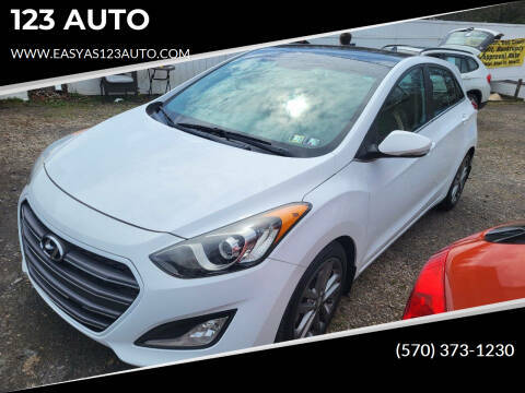 2017 Hyundai Elantra GT FWD photo
