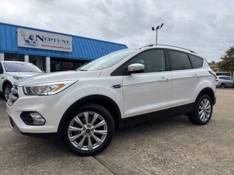 2017 Ford Escape Titanium 4WD photo