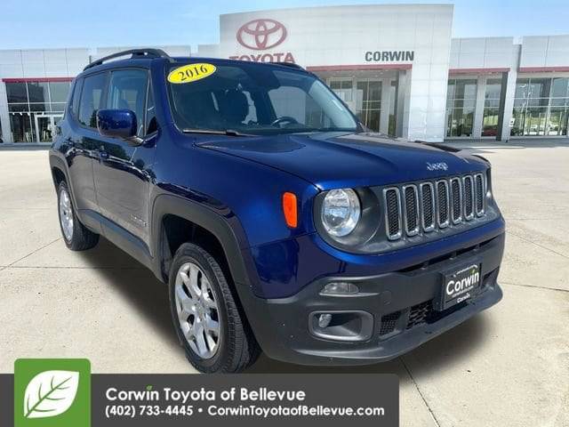 2016 Jeep Renegade Latitude 4WD photo