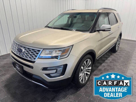 2017 Ford Explorer Platinum 4WD photo