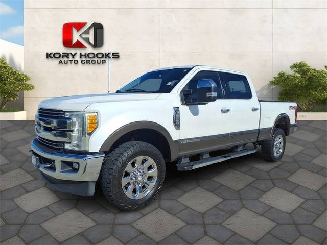 2017 Ford F-250 Super Duty Lariat 4WD photo