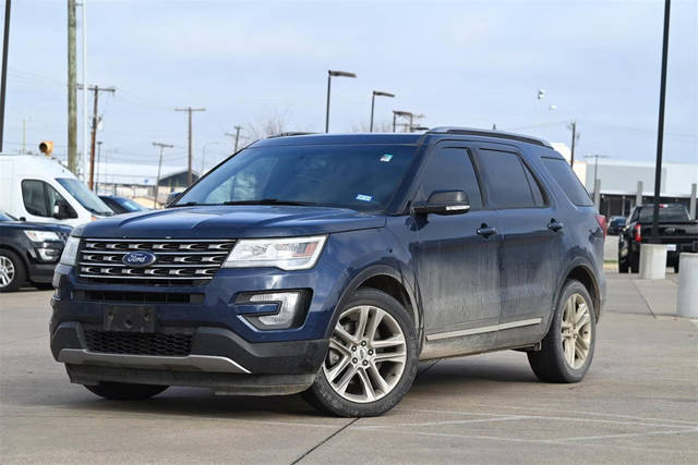 2017 Ford Explorer XLT FWD photo