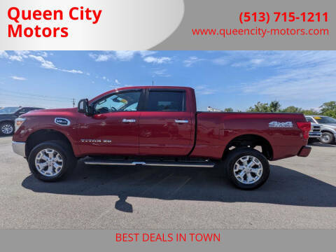 2017 Nissan Titan XD SV 4WD photo